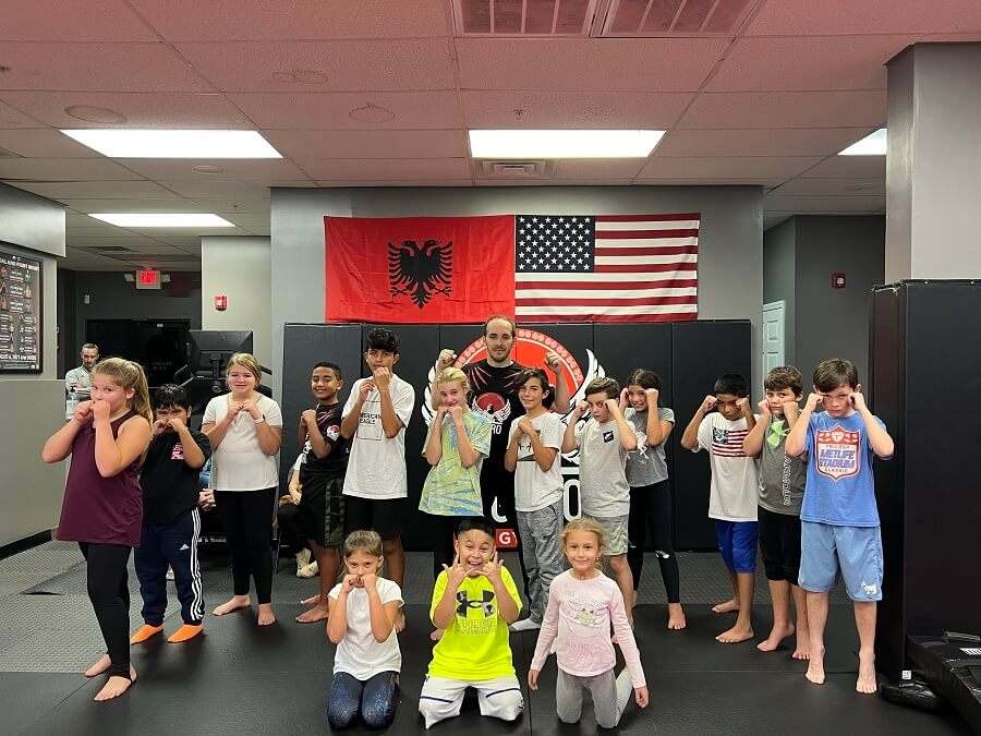 Rigoro kids kickboxing class